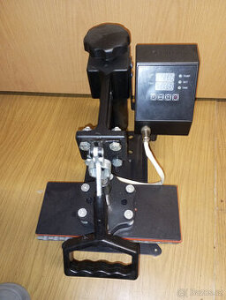 Thermotransferový (sublimační) lis