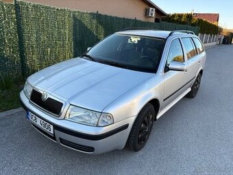 Škoda Octavia kombi 1,6 benzin