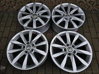 ALU kola 5x112 VW R17 Golf Dijon