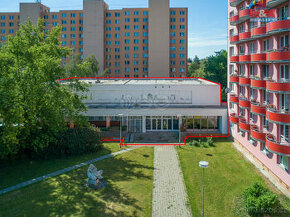 Prodej obchodního objektu, 1965 m², Kroměříž, ul. Oskol - 1