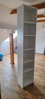 Knihovna ikea bílá