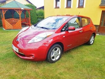 Nissan LEAF, střešní solar