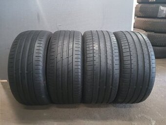 4xletni pneu 225/35/19. 2xFalken2xNexen.
