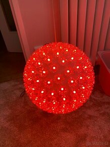LED červená svítící koule Wintergreen Starlight Sphere - 1