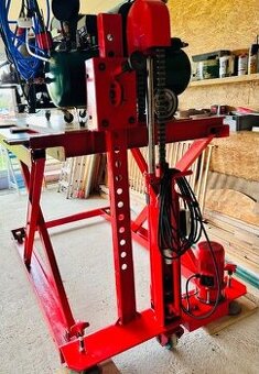 nůžkový hydraulický zvedák hever 1500kg přetěsněný nový olej