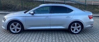 Škoda Superb L&K