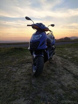 Suzuki AY 50 Katana
