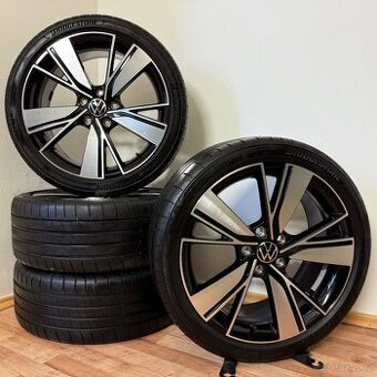 VW GOLF VIII 8 BAKERFIELD 5x112 R18 ET51+LETNÍ 225/40R18 5mm