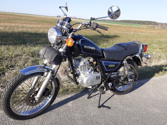 Suzuki GN 125 - 1