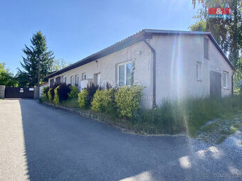Pronájem obchodních prostor, 200 m², Bystřice u Benešova
