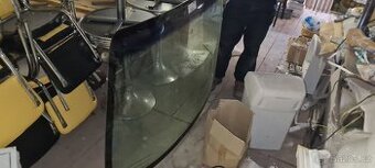Prodám čelní okno na Chrysler (nové)