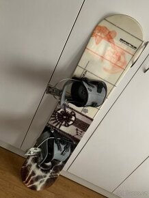 SNOWBOARD