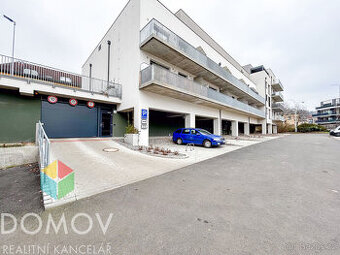 Parkovací stání v blízkosti centra Berouna - 1