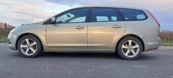 Ford Focus, 1.6 16v 74kW, kombi