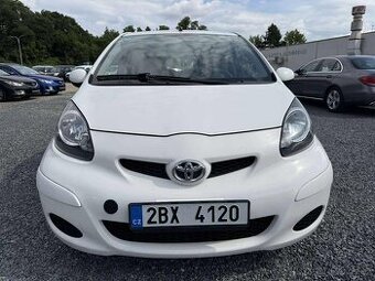 Toyota Aygo 1.0 50kw 2011 najeto 101km