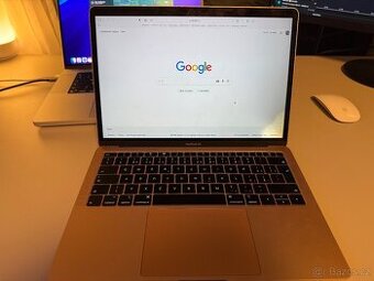 Apple MacBook Air 13 2019 zlatý