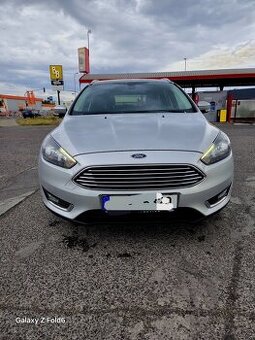 Prodame Ford Focus na splatky bez akont.
