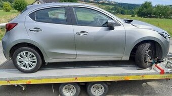 Mazda 2 - 1
