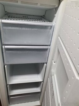 mrazák Siemens No Frost, beznámrazový