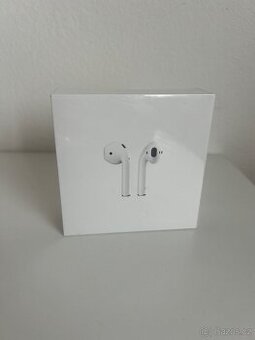Apple AirPods 2