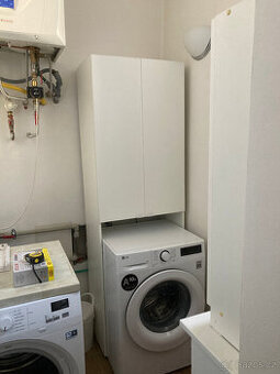 Skříňka na pračku