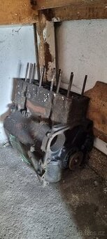 Blok motoru Citroen 11CV - 1