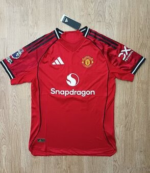 Manchester United 25/26 Home