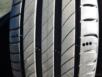 prodám pneu MICHELIN 215-70-R16 4KS Nové -777192525