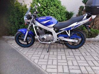Suzuki GS 500