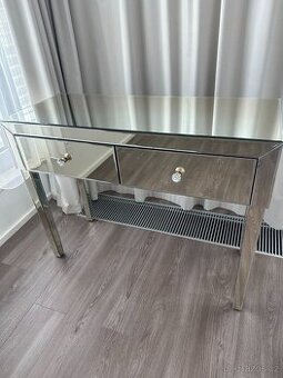 Zrcadlový Stolek Kare