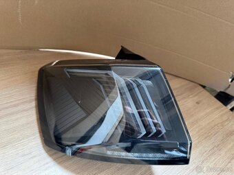 SVĚTLO PEUGEOT 3008 II