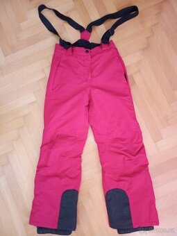 Pěkné zimní kalhoty dívčí (lyžařské)vel.134-140