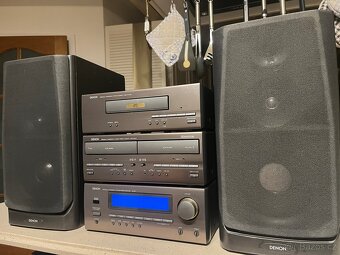 Midi věž Denon D-65