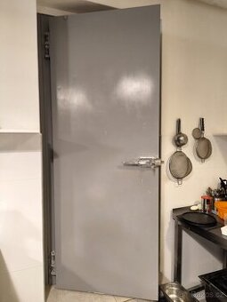 Zanotti chladící box MAZ103256F PUR panely