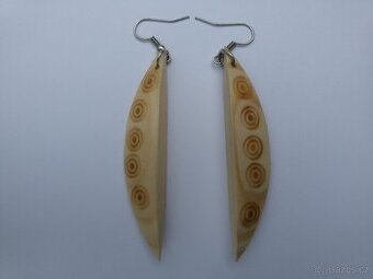 Náušnice více druhů