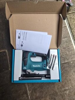 Nová AKU bezuhlíková přímočará pila Makita DJV182