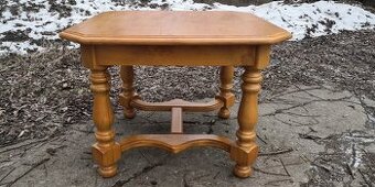 Rustikální masivní konferenční stolek