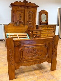 Ložnice VOGLAUER ANNO 1600, masiv