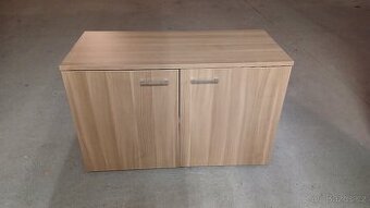 Komoda, skříňka, skříň,  police