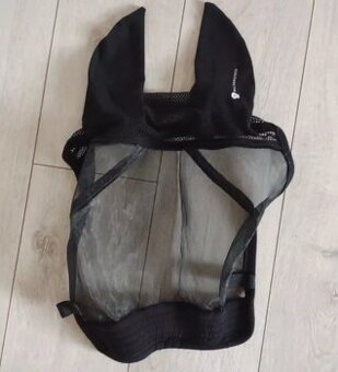 Jezdecká maska proti hmyzu