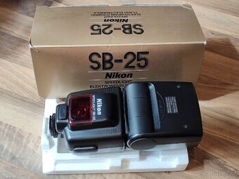 Blesk Nikon Speedlight SB-25