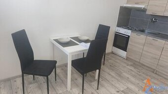 Nabízíme pronájem částečně zařízené bytové jednotky 1+1, v u