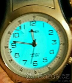 Náramkové hodinky Timex Indiglo WR 30M - 1