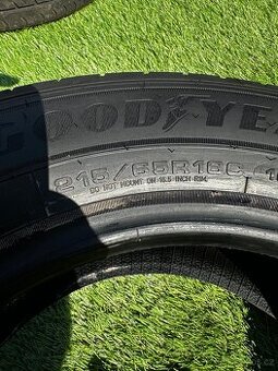 Pneu 215/65 r16 C - 1