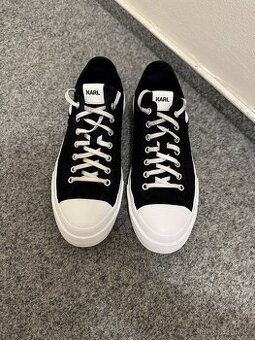 Karl Lagerfeld vel 43 - 1