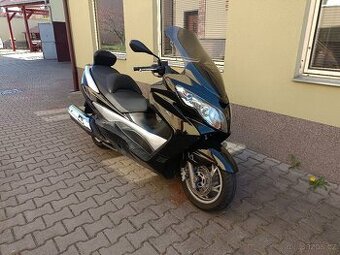 Suzuki Burgman 400