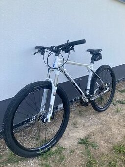 GT ZASKAR Sport, velikost L, kola 29