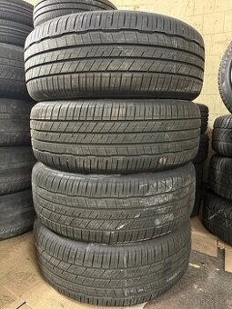 Zanovni pneumatiky 235/55 R19 LETNI Hankook Ventus S1 Evo 3