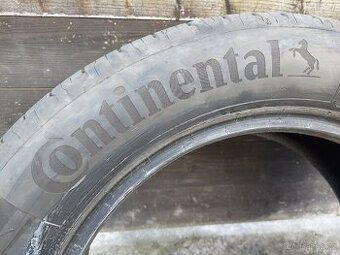 235/55 R18 Continental