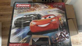 autodraha Carrera Go Lightning McQueen a Jackson Storm